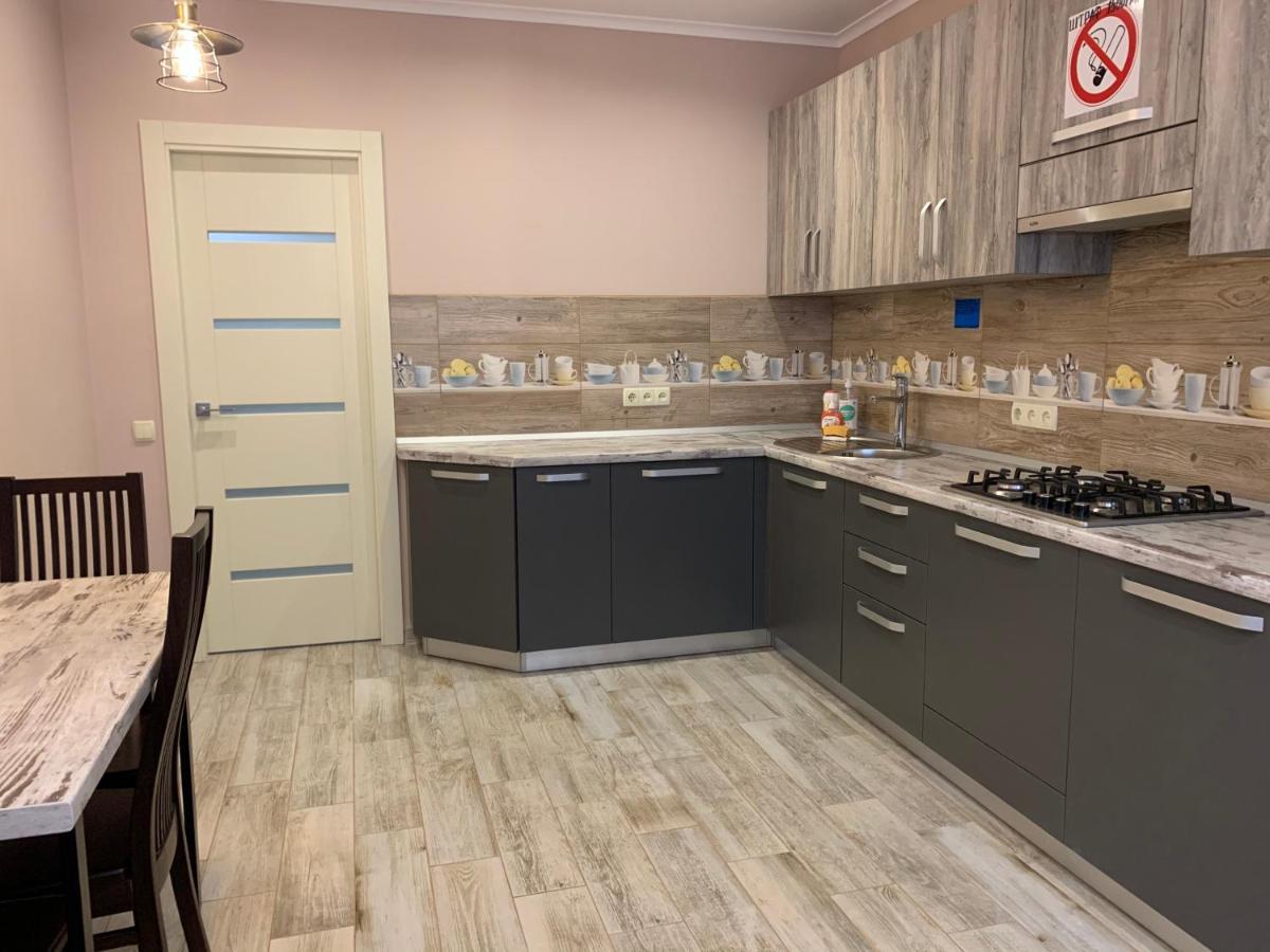 1 Комн Кв-Ра С Видом На Днепр В Новострое Черкаси Екстериор снимка